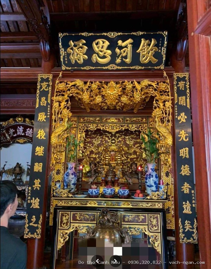 Phòng thờ gỗ hương đá vân mờ Minh Đức